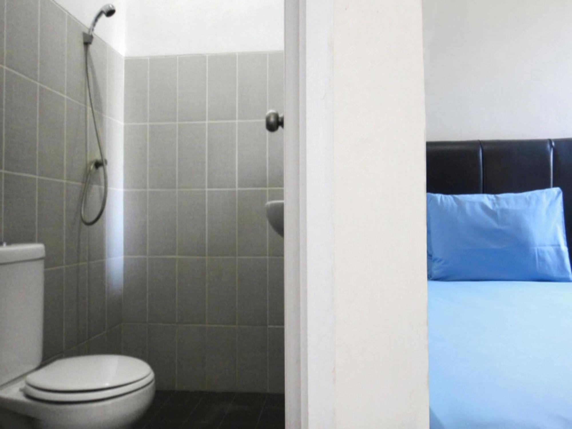 Comfort House Balikpapan (Borneo) Exterior foto